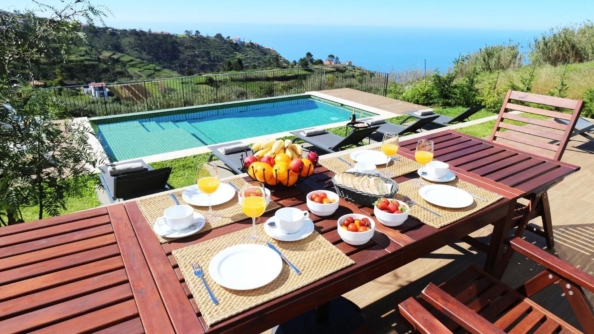 Beautiful Calheta Villa Villa Bella Vita 3 Bedrooms Stunning Sea Views Rural Setting